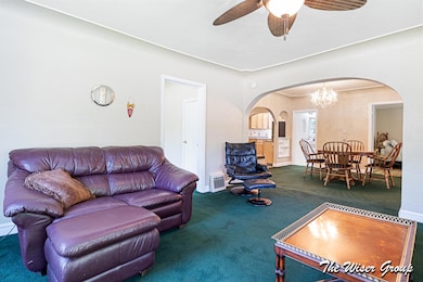 88 E Cherry St NE_42