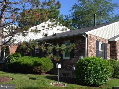 15034 Laurel Oaks Ln, Laurel, MD 20707 - photo 5