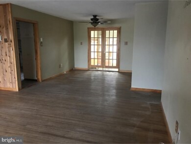 56 N Greenview Rd, Schuylkill Haven, PA 17972 - photo 5