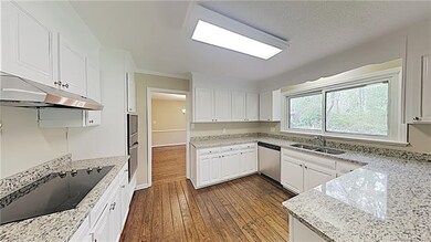 300 Brookmeade Dr, Statesville, NC 28625 - photo 7