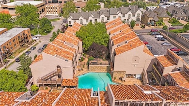 1111 W 46 St unit 44, Kansas City, MO 64112 - photo 2