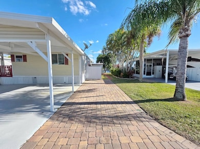 12330 SE 138th Ave unit 150, Okeechobee, FL 34974 - photo 2