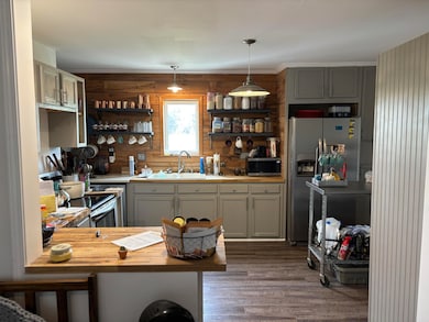 17369 Vanicor Rd, Welsh, LA 70591 - photo 4