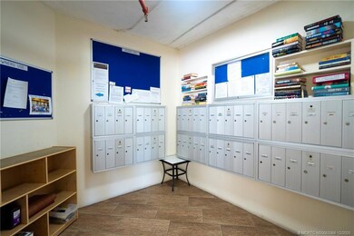 221 NE Plantation Rd unit 407, Stuart, FL 34996 - photo 6