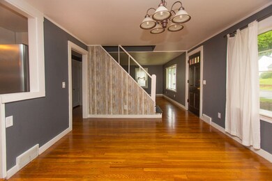 4 Meade St, Nashua, NH 03064 - photo 4