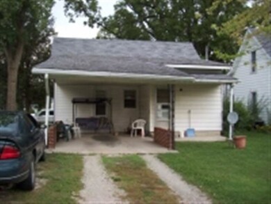 943 W High St, Portland, IN 47371 - photo 2