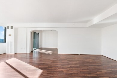 250 Hammond Pond Pkwy unit 1610S, Chestnut Hill, MA 02467 - photo 6