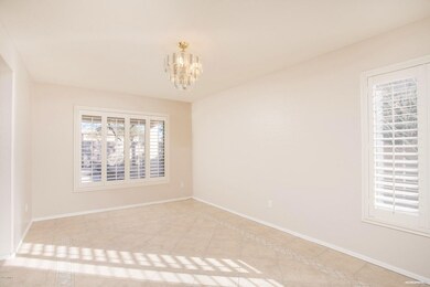 Formal Dining