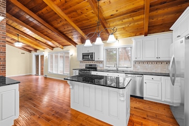 2121 Bittel Rd, Owensboro, KY 42301 - photo 2