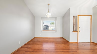 632 N Perry Loop, Kennewick, WA 99336 - photo 3