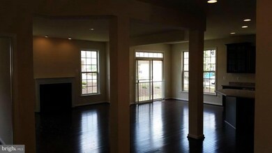 9052 Chynoweth St, Lorton, VA 22079 - photo 5