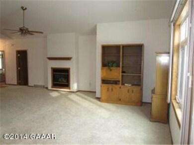 226 Ashley Ct, Alexandria, MN 56308 - photo 4