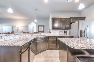 31123 E 64th St S, Broken Arrow, OK 74014 - photo 7