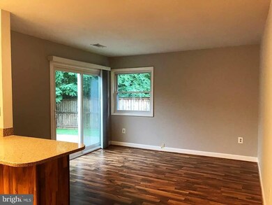 419 Avondale Dr, Sterling, VA 20164 - photo 7