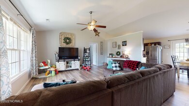 21-web-or-mls-601-Cherry-Blossom-Ln-Rich