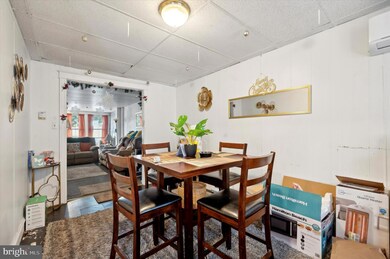 229 N 7th St, Darby, PA 19023 - photo 5