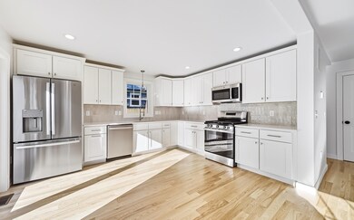 14 Ravenswood Ave, Providence, RI 02908 - photo 4