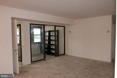 9627 White Acre Rd unit C-4, Columbia, MD 21045 - photo 5