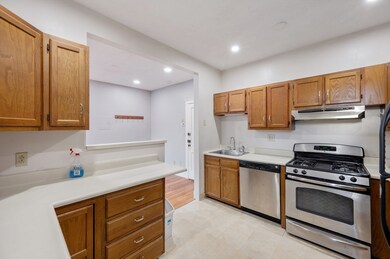 21 Sutherland Rd unit 15, Brighton, MA 02135 - photo 6