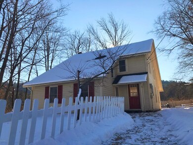 406 James St, Milford, PA 18337 - photo 5