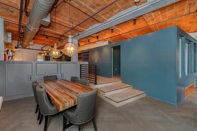 717 Atlantic Ave unit 6A, Boston, MA 02111 - photo 3