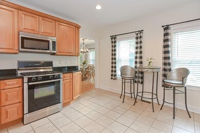 14 Phillips St, Medway, MA 02053 - photo 4