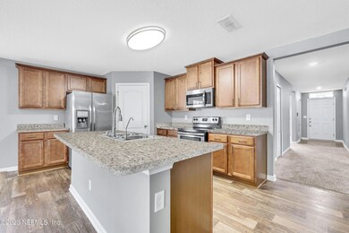 9079 Emma Jean Ct, Jacksonville, FL 32211 - photo 5