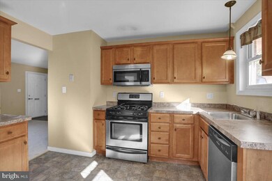 1392 New Holland Rd, Reading, PA 19607 - photo 6