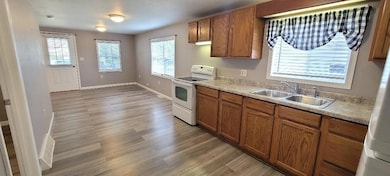 2309 16th Ave, Menominee, MI 49858 - photo 4