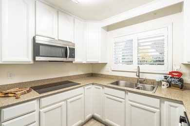 2605 Cypress Ave, Stockton, CA 95207 - photo 6