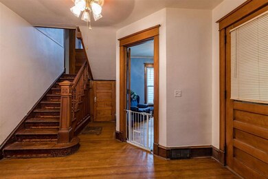 2207 W 4th St, Davenport, IA 52802 - photo 4