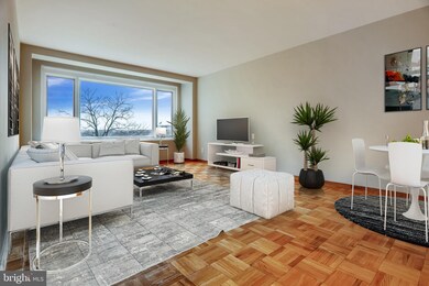 The Potomac Plaza Co-op unit 527, Washington, DC 20037 - photo 2