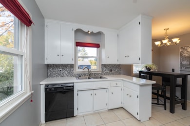 5131 Sheridan Ave N, Minneapolis, MN 55430 - photo 6