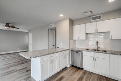 2532 E Manhatton Dr unit 2, Tempe, AZ 85282 - photo 7