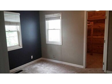 823 W 8th St, Anderson, IN 46016 - photo 7