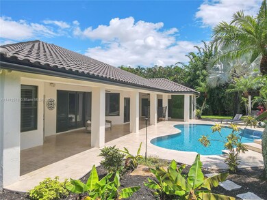 3400 Carlton Ln, Davie, FL 33330 - photo 5