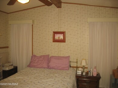 5762 Box R Master Bedroom 1