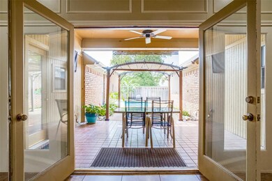 3825 Edgewater Dr, Bedford, TX 76021 - photo 6