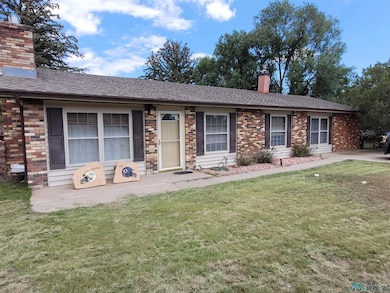 1201 Mcfarland St, Raton, NM 87740 - photo 3