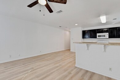 403 N Burdette Ave unit 405, Sherman, TX 75090 - photo 5