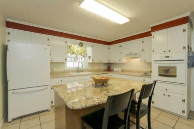 402 Shadow Dr, Shelbyville, TN 37160 - photo 5