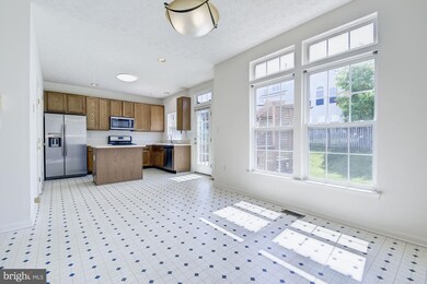 8311 Pigeon Fork Ln, Laurel, MD 20724 - photo 7