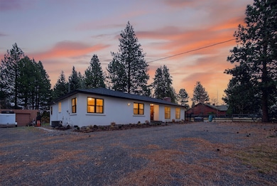 2170 NE 8th St, Bend, OR 97701 - photo 4