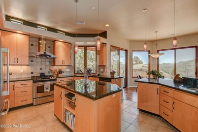 Kitchen 2 resized