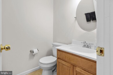 2491 Hillendale Dr, Norristown, PA 19403 - photo 5