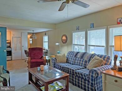 19603 Queen St unit 18, Rehoboth Beach, DE 19971 - photo 3