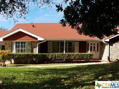 112 Nichols Dr, San Marcos, TX 78666 - photo 2