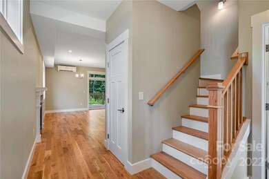 27 Loblolly Ln unit 8, Asheville, NC 28803 - photo 4