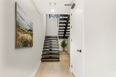 2229 Blalock Rd, Houston, TX 77080 - photo 3