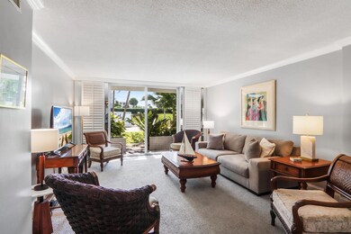 139 Sunrise Ave unit 101, Palm Beach, FL 33480 - photo 2